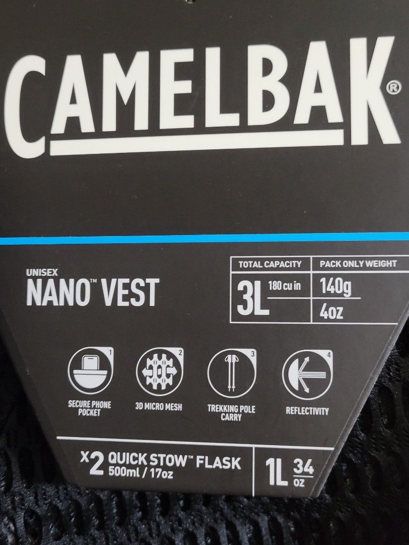 Camelbak Nano S size includes water bottle Sports Equipment
