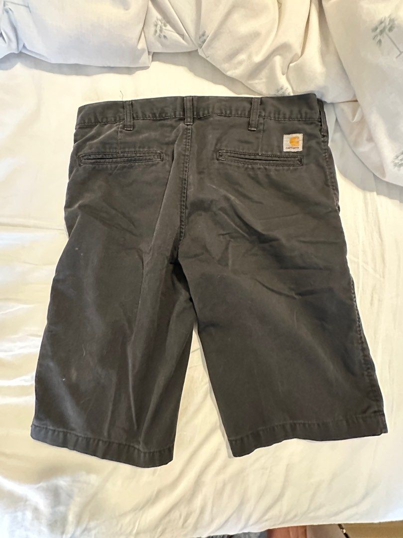 Carhartt Presenter Bermuda Shorts navy blue 32 Men s Fashion
