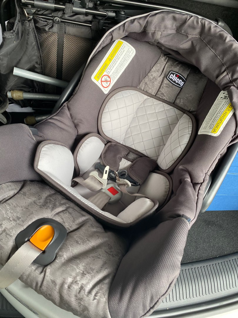 SALE Chicco Keyfit 360 Car Seat Babies Kids Going Out Car