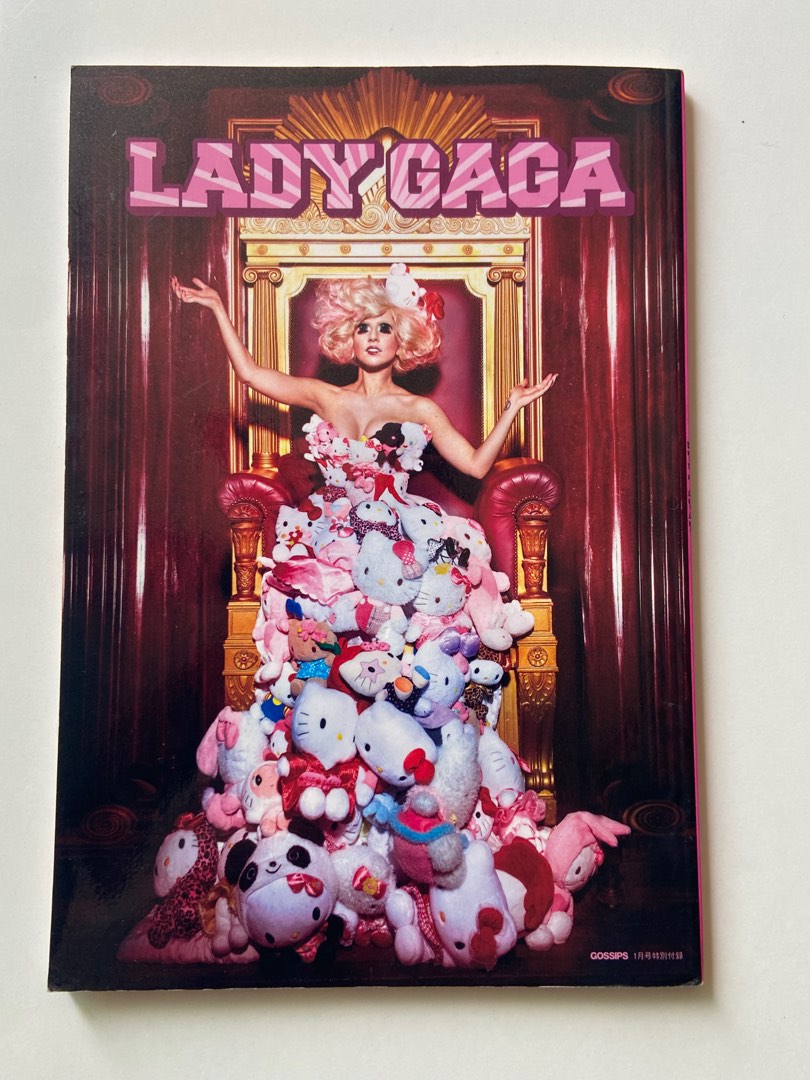 Collectible Lady Gaga Hello Kitty Notepad, Hobbies & Toys, Memorabilia &  Collectibles, Fan Merchandise on Carousell