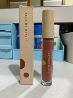 Dear me beauty perfect gloss lip liquid - shade dear stella