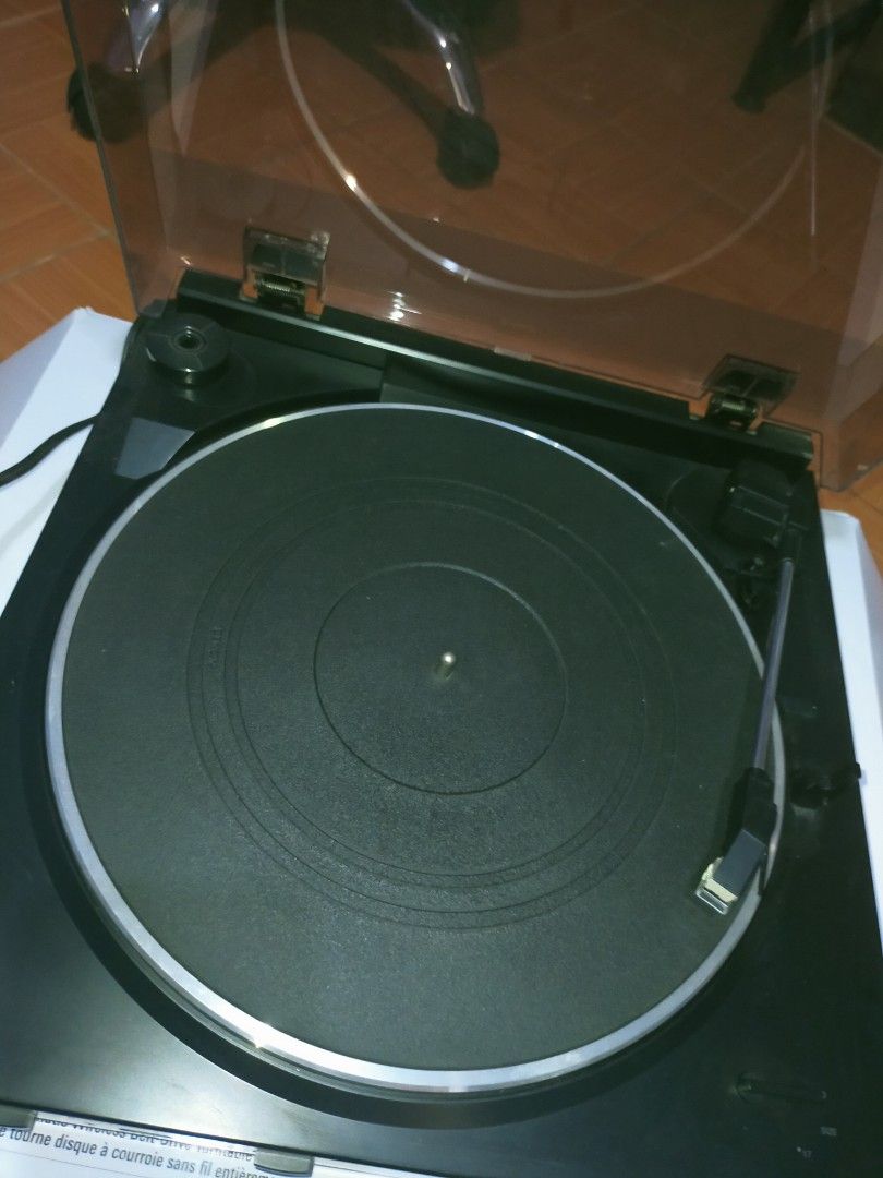 Denon Vinyl player, Hobbies & Toys, Music & Media, Vinyls on Carousell