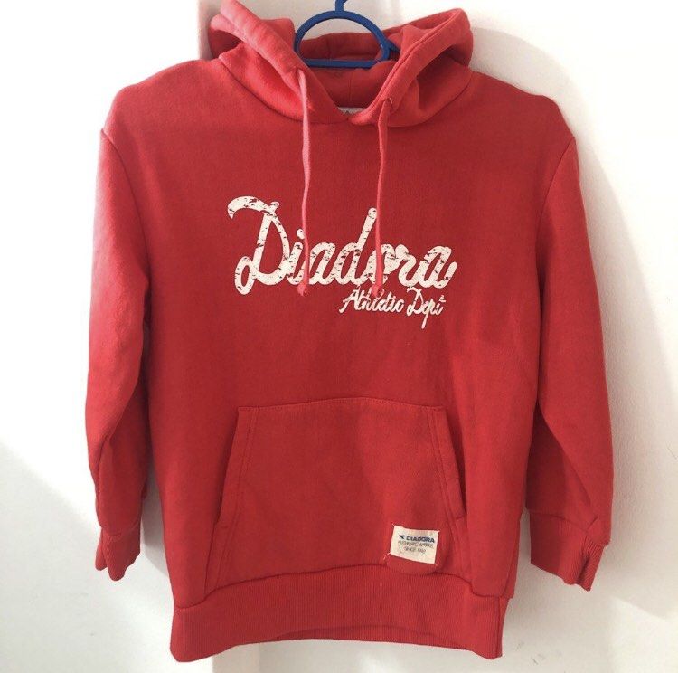 Sweater hoodie perempuan shop