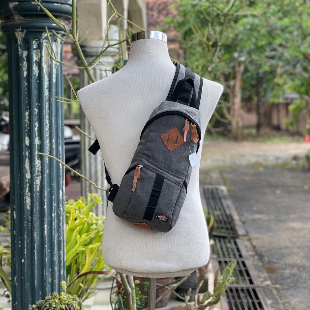 Dickies man discount bag