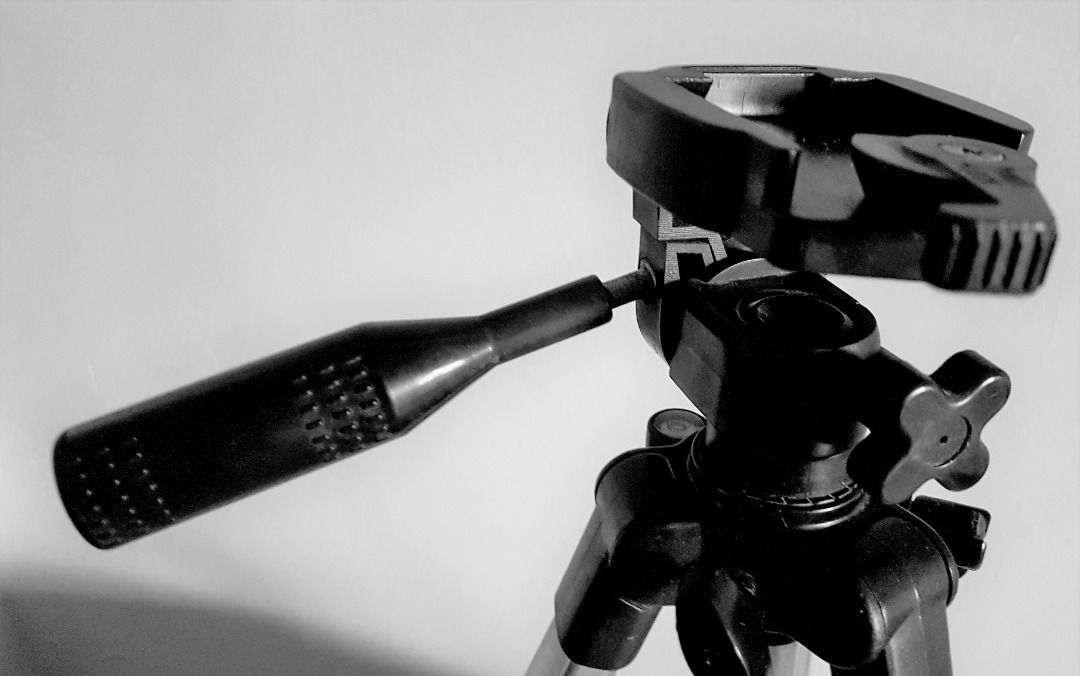 Digipod SL1800 Camera Tripod, Photography, Photography Accessories