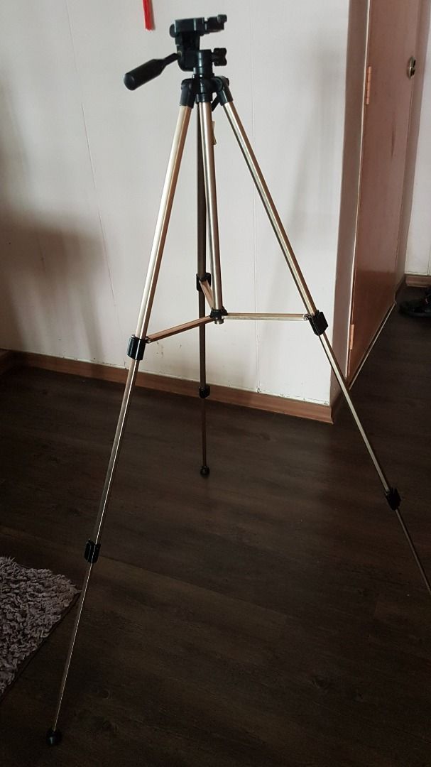 Digipod SL1800 Camera Tripod, Photography, Photography Accessories