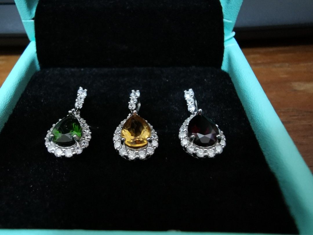 Garnet and citrine hotsell necklace