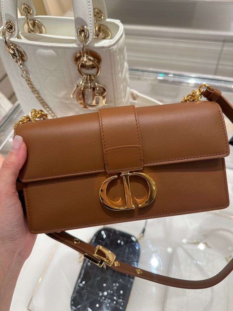 Dior 30 Montaigne East-West Bag with Chain in Golden Saddle