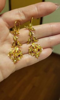 (Category: ) located in . Submitted by lovevintagegold (Listing ID 1231996025, Image 1). Description: .