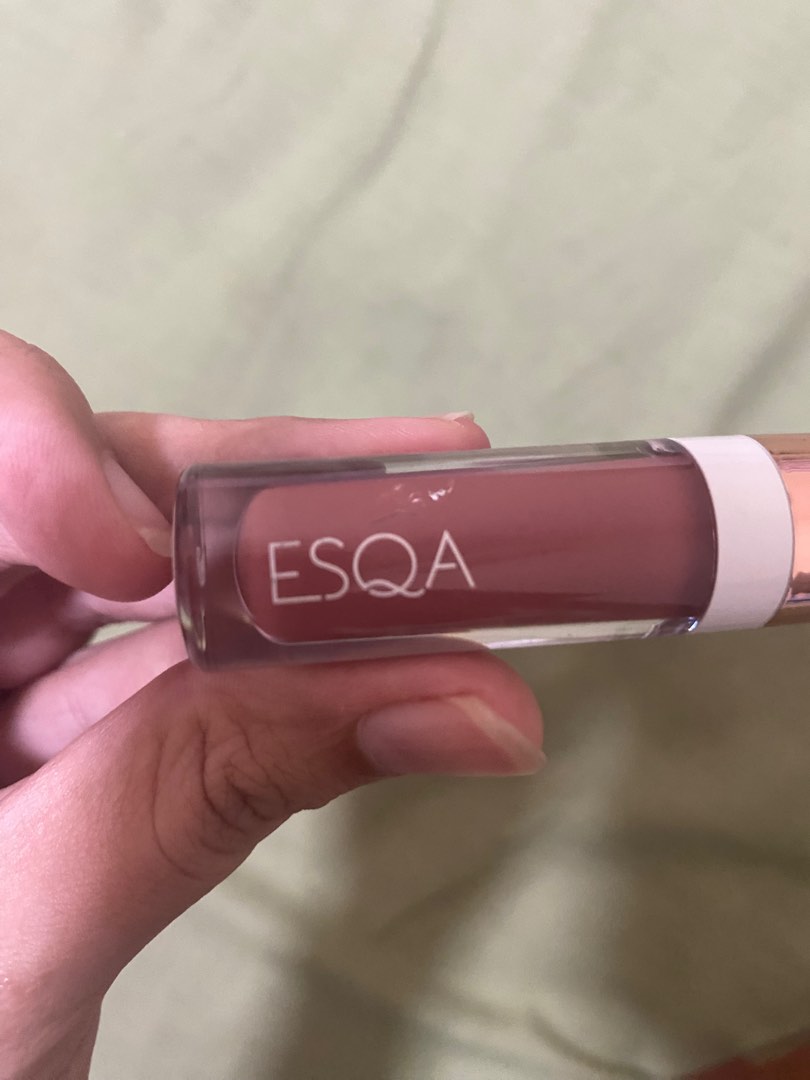 ESQA LIPGLOSS LONDON TRAVEL SIZE, Kesehatan & Kecantikan, Rias Wajah di