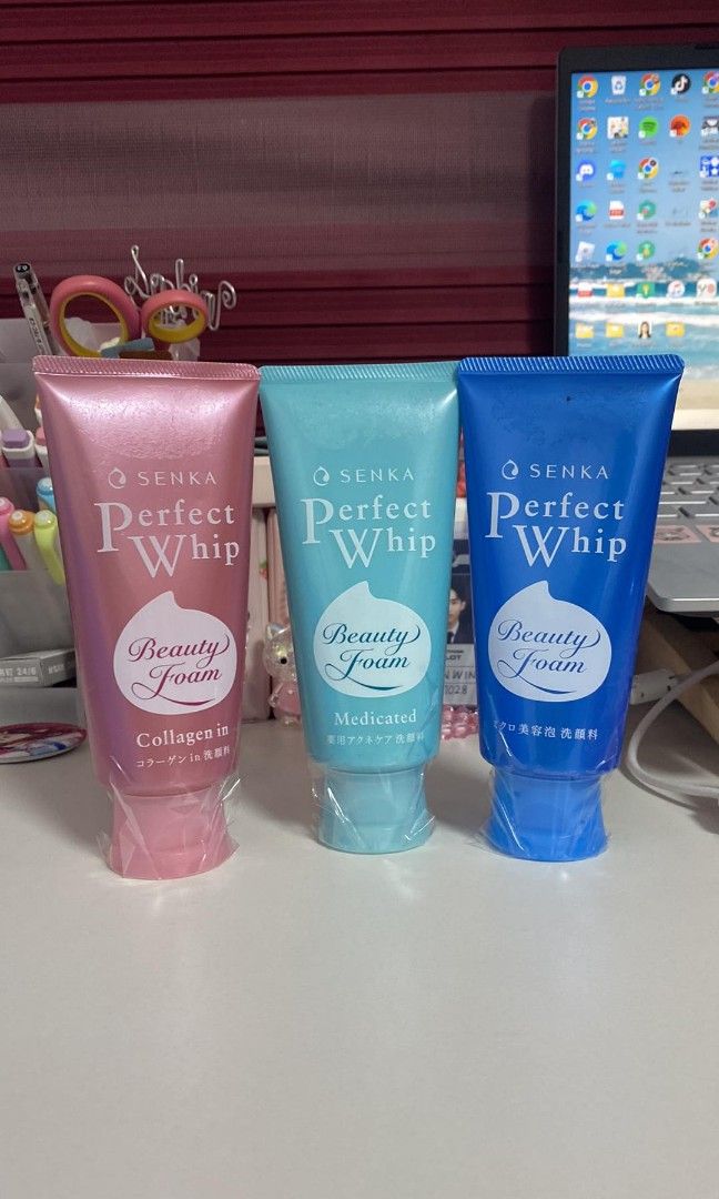 Facial wash, facial scrub, retinol, collagen,placenta,hyaluronic acid