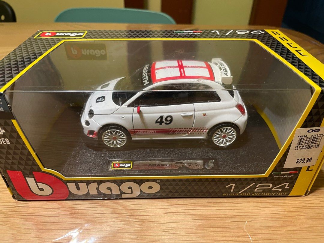 Fiat 500 Abarth 1/24 Diecast by Bburago, Hobbies Toys