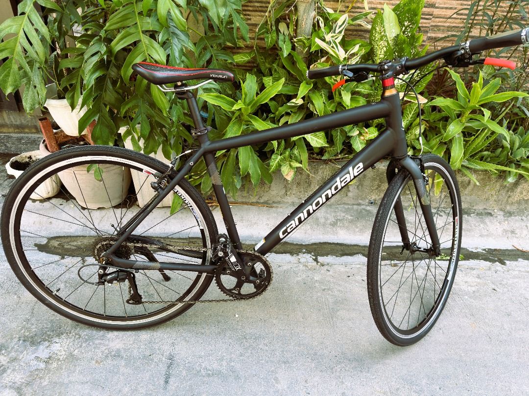 For Sale Cannondale Quick 6 2017 Sports Equipment Bicycles