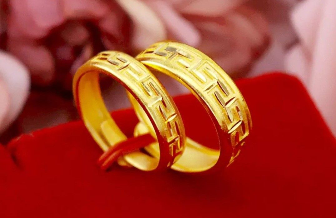 Gold couple ring Women s Fashion Jewelry Organisers Rings on
