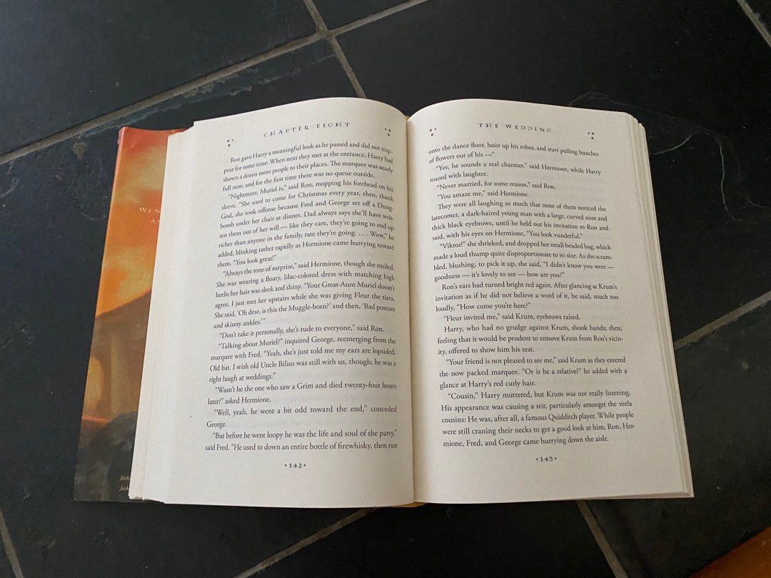 Harry Potter and the Deathly Halows, hardcover, Hobbies & Toys, Books