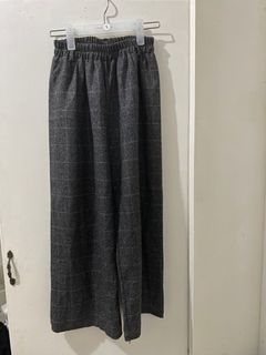 Highwaisted garterized Darg gray Trouser Bottom