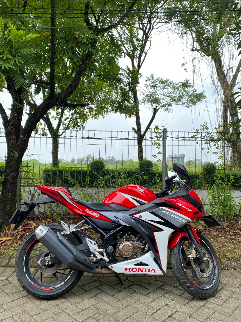 Honda CBR 150R 2017 Merah Putih Like NEW Motor di Carousell