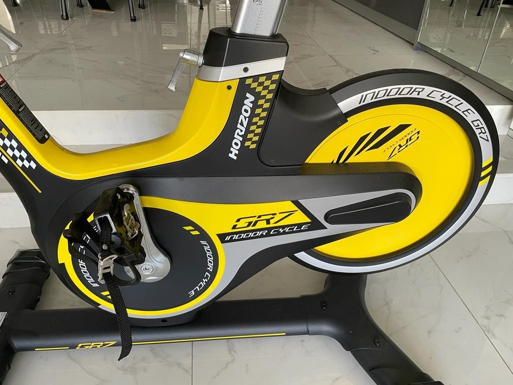 r 1100 rt