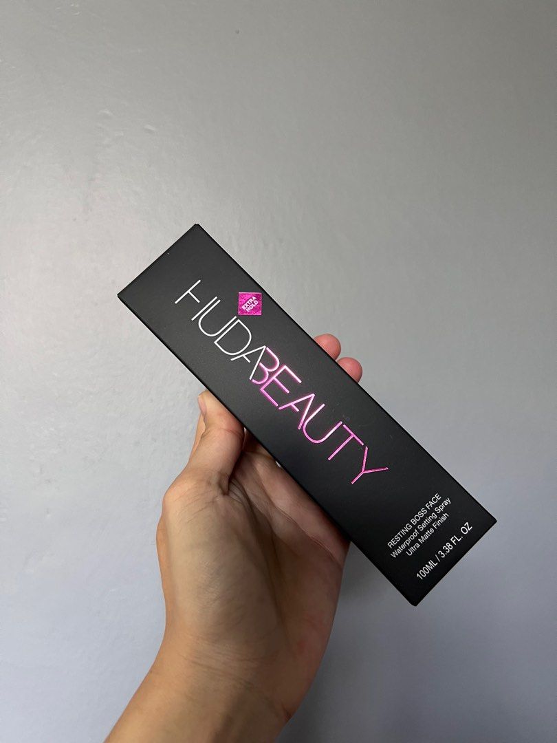 Huda Beauty Setting Spray Beauty Personal Care Face Makeup on