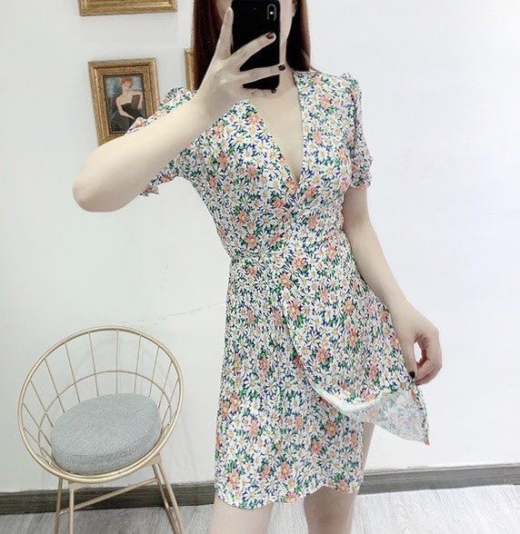 Helia deals floral dress