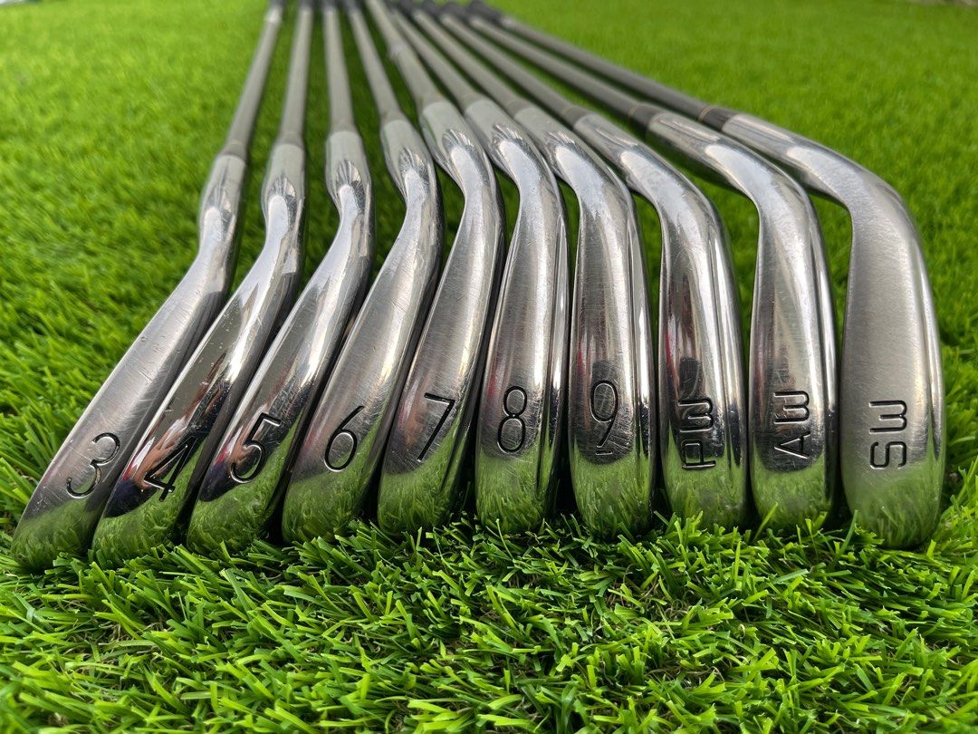 Iron set Maruman, Sports Equipment, Sports & Games, Golf on Carousell