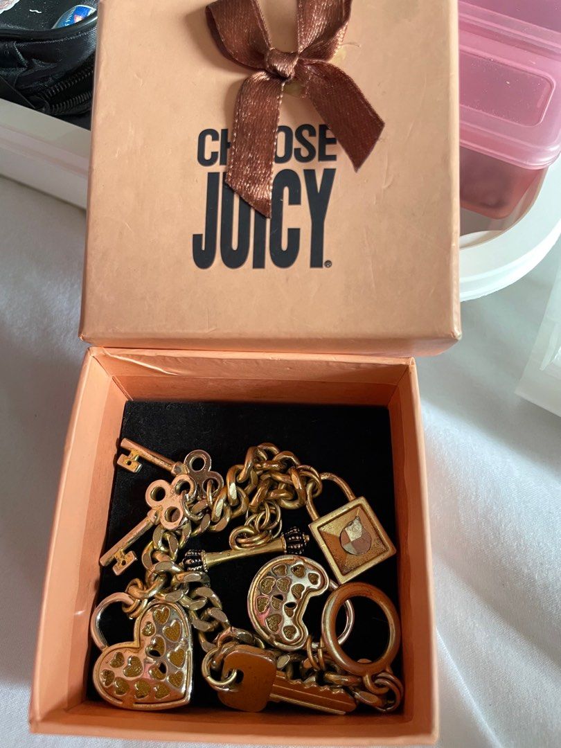 Juicy Couture Bracelet, Women's Fashion, Jewelry & Organizers