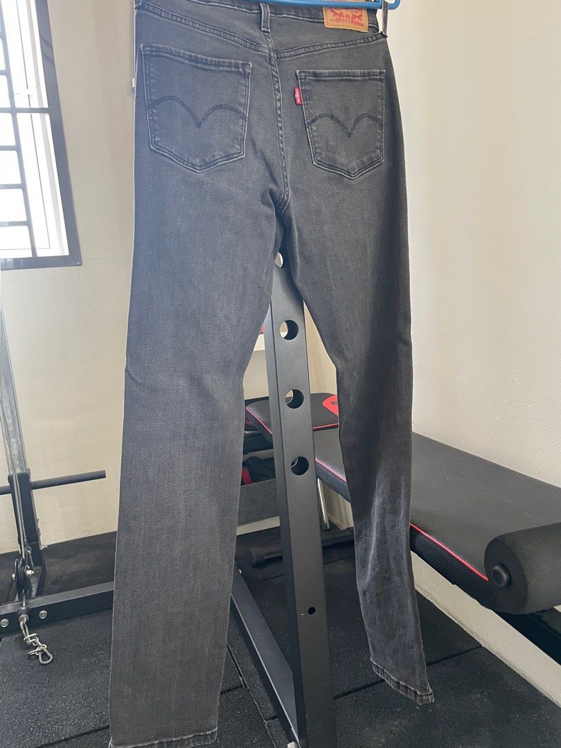 Levis length deals 26