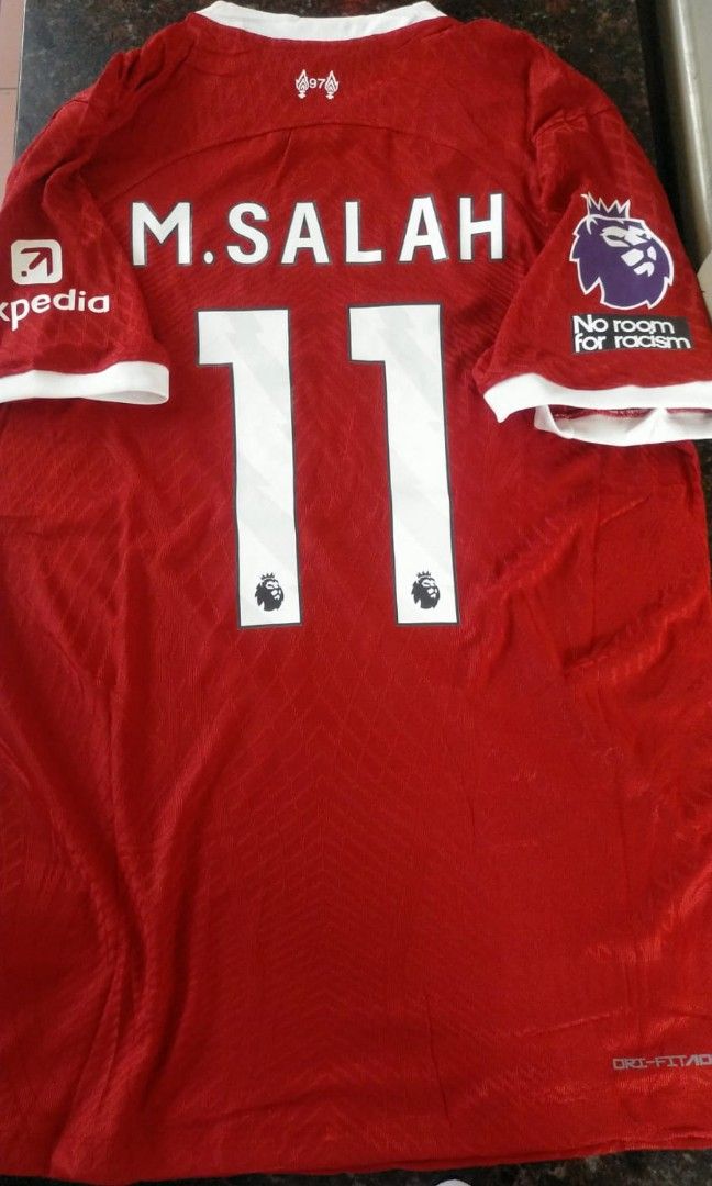 Liverpool jersey epl best sale patch
