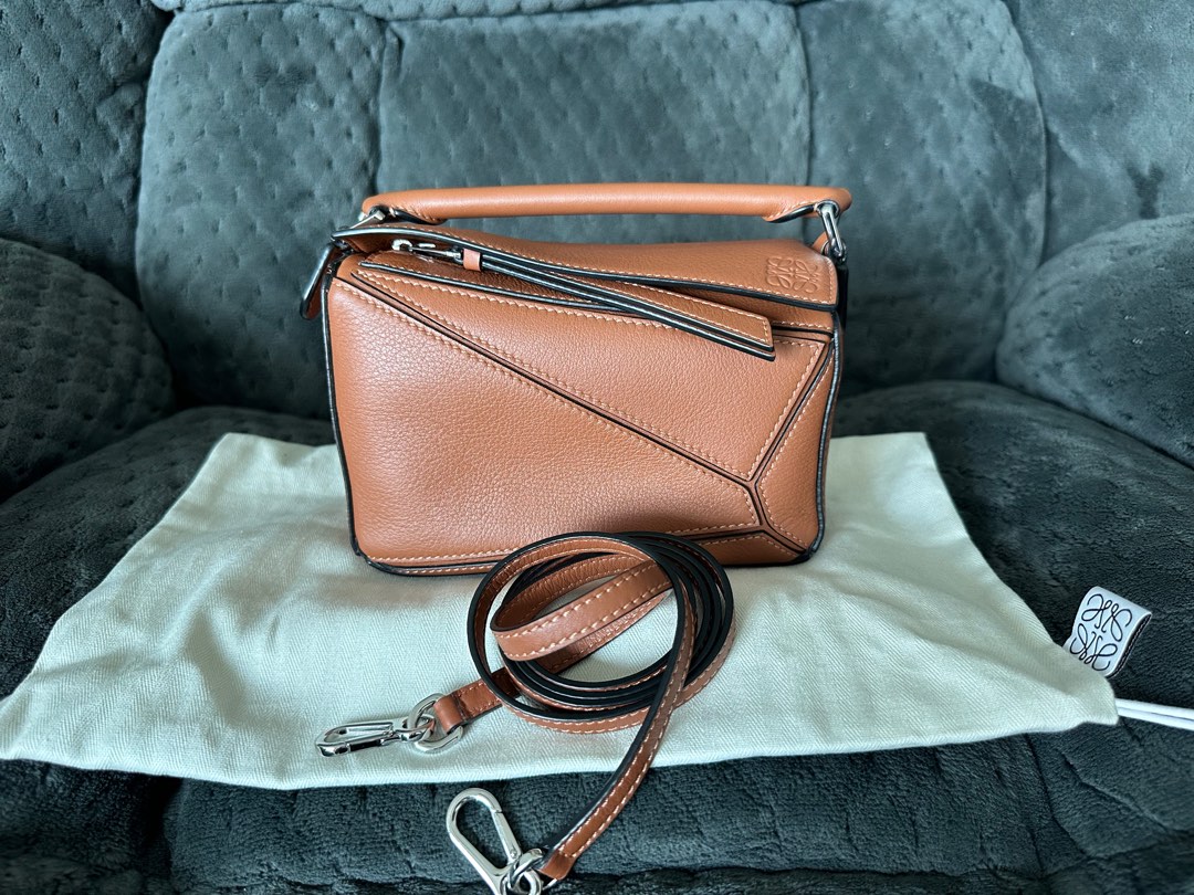Loewe mini puzzle tan shop