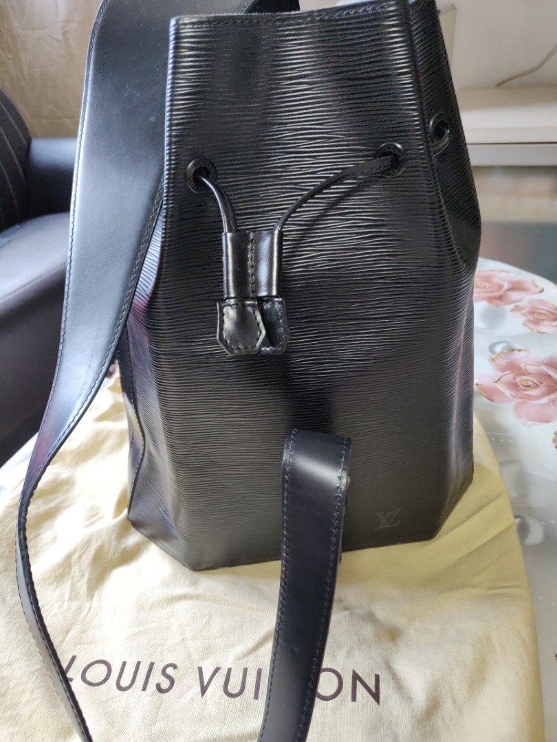 Louis Vuitton Black Epi Leather Noir Sac a Dos Sling Backpack with Pou –  Bagriculture