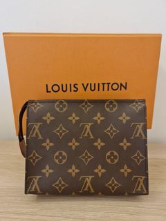 LV Poche Toilette NM into a Crossbody! Chain and bag insert from
