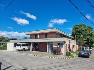 LUXURIOUS 5-BEDROOM HOUSE WITH OFFICE ROOMS AND MAIDS' QUARTERS FOR SALE IN SINAGTALA VILLAGE, BF HOMES, PARANAQUE