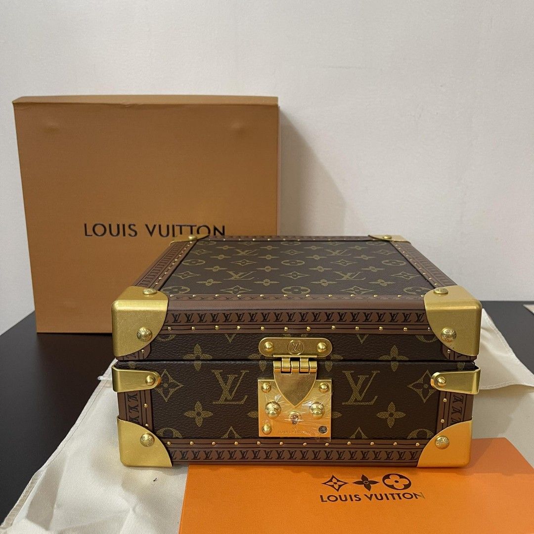 Original LV jewellery box, Luxury, Accessories on Carousell