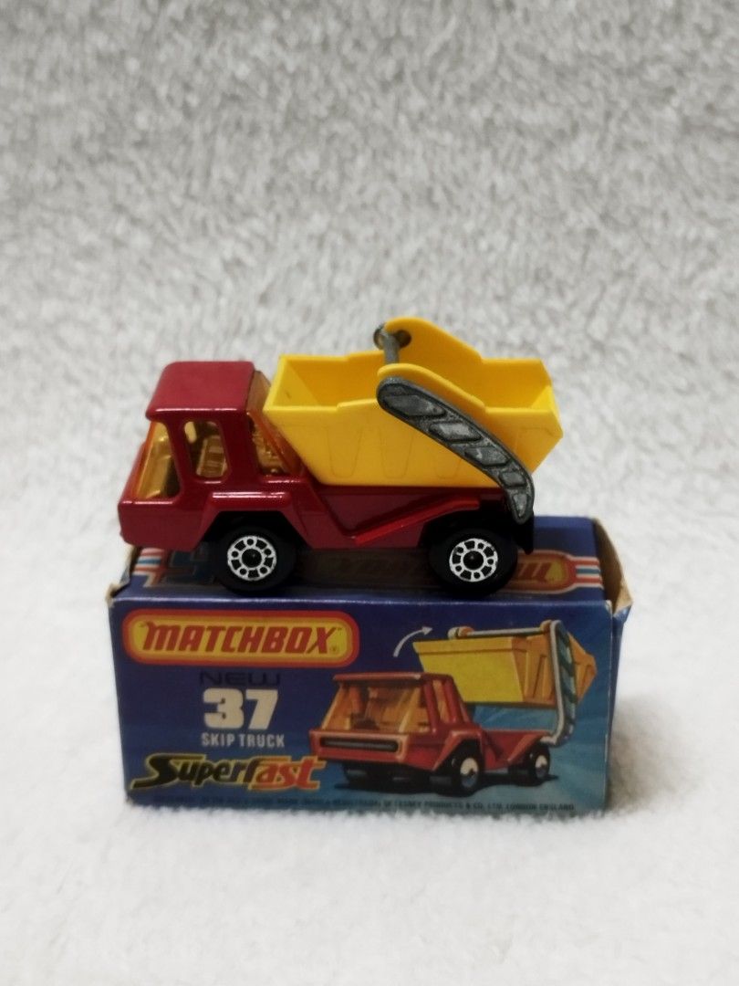 Matchbox no 37 skip truck clearance