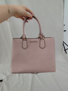 (Kategori: ) berada di . Dikirim oleh bubblegum_ (ID iklan 1232086850, Gambar 1). Deskripsi: .