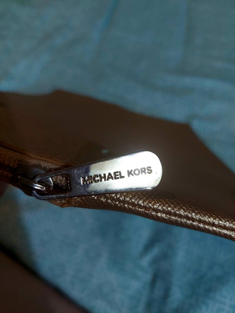 Michael kors sales tablet sleeve