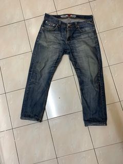 (Category: ) located in . Submitted by enoshleong (Listing ID 1232124588, Image 1). Description: .