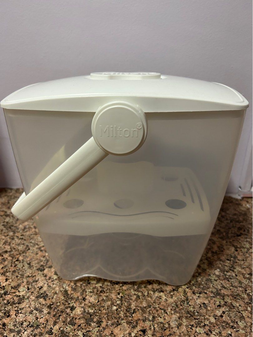 Milton portable sterilizer (free sterilizing tablets), Babies & Kids