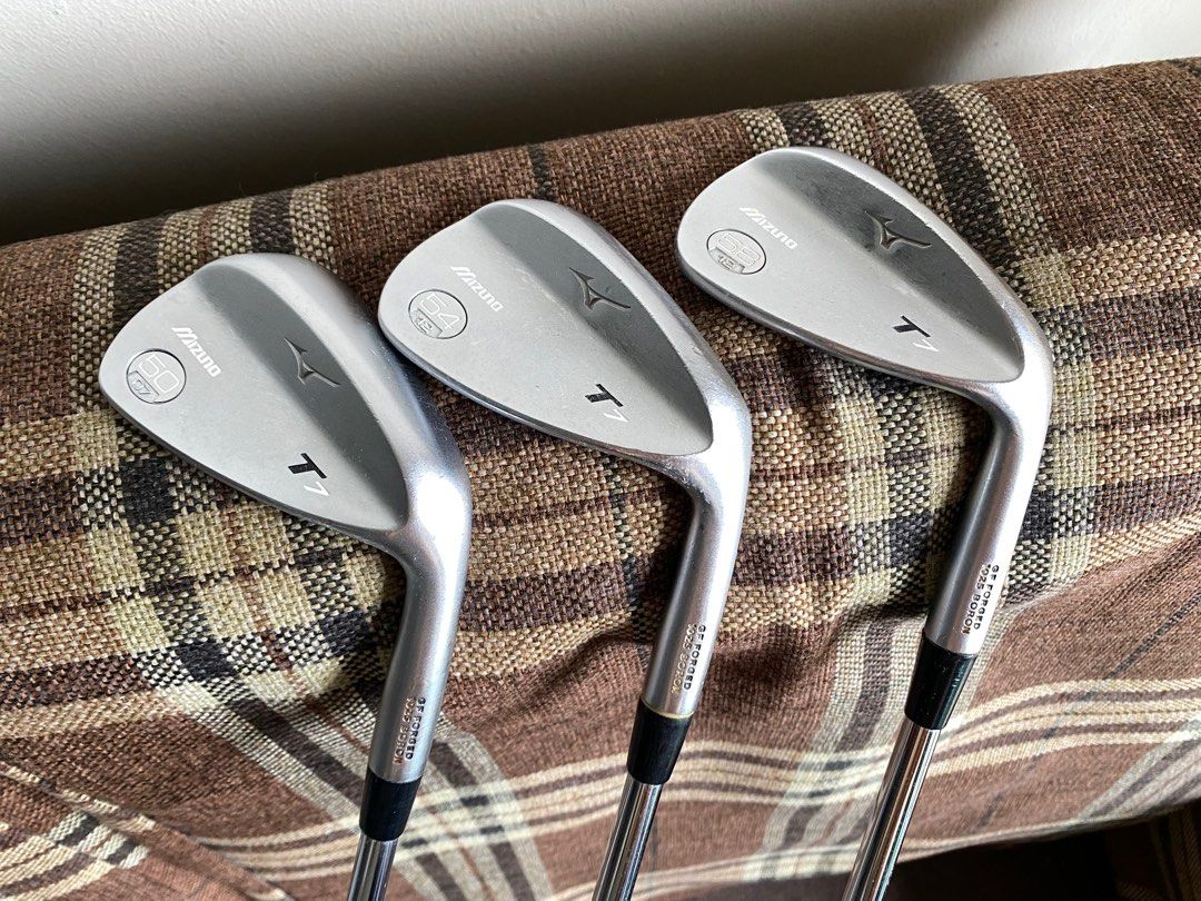 Mizuno on sale t7 50
