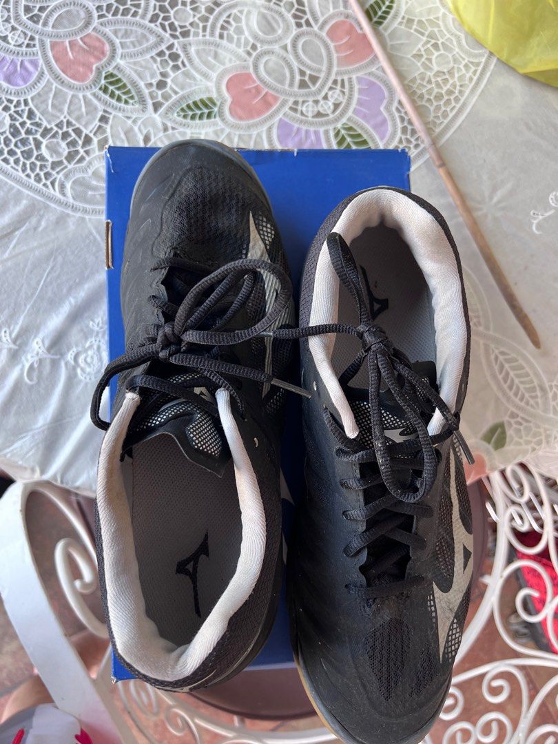 Mizuno wave lightning top z4 price