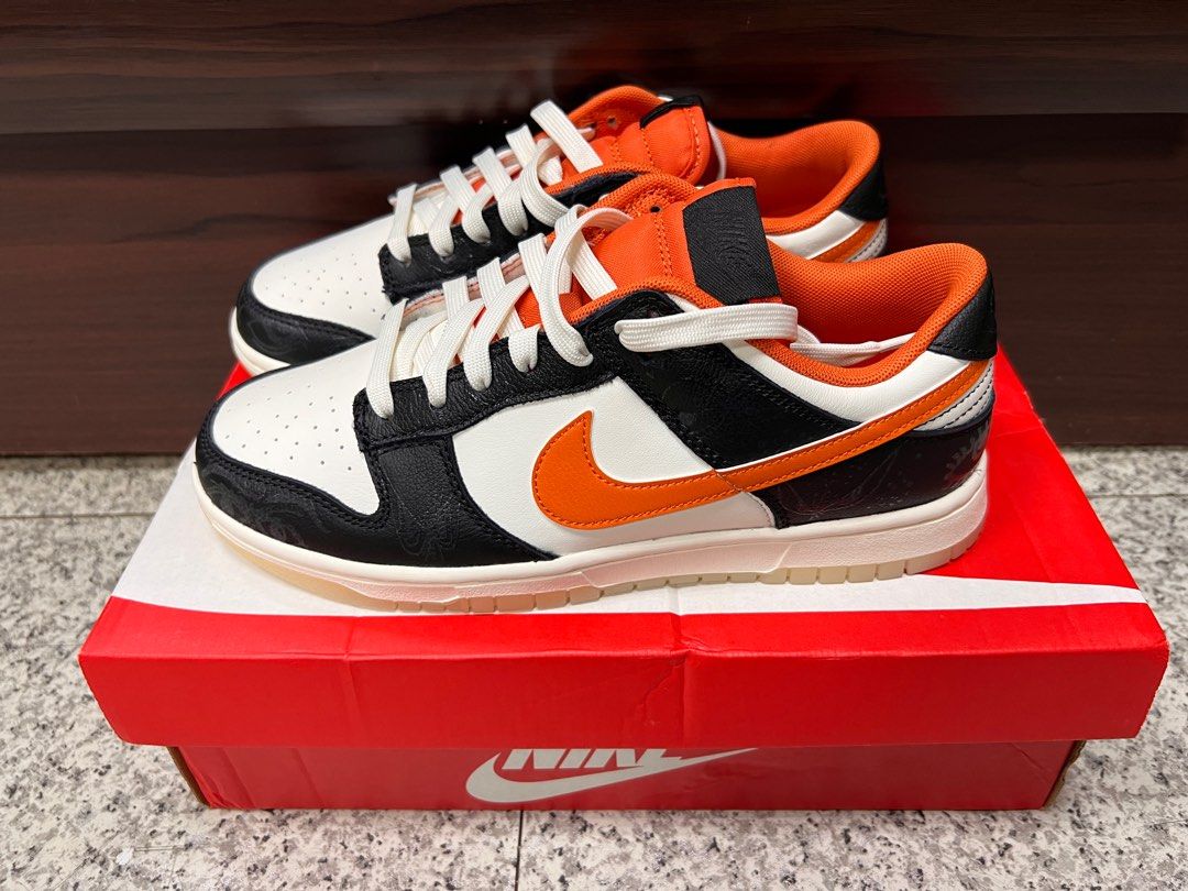 Nike dunk low “Halloween “