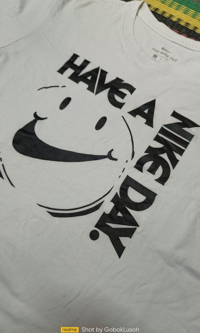 Nike happy shop nice day