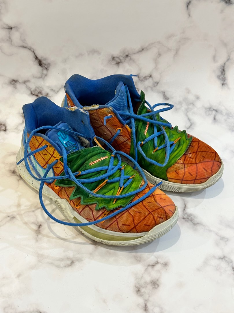 Kyrie space jam shoes best sale