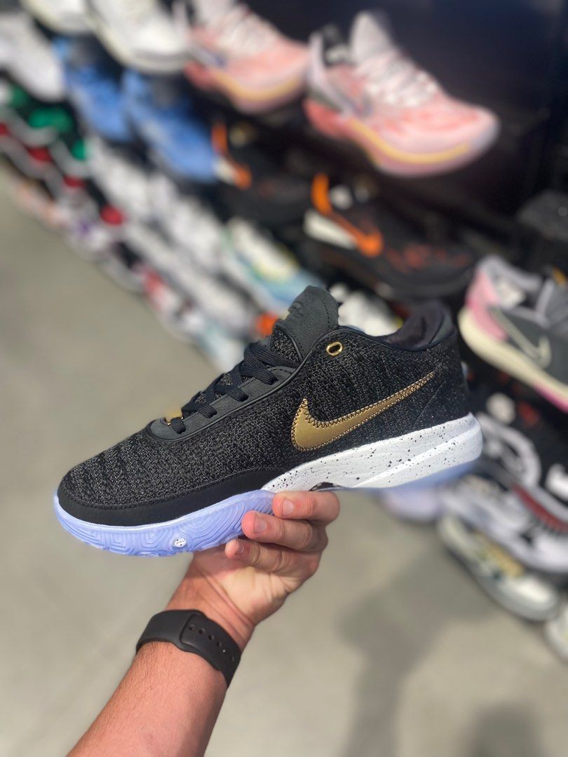 Nike Lebron XX EP BLACK METALLIC GOLD
