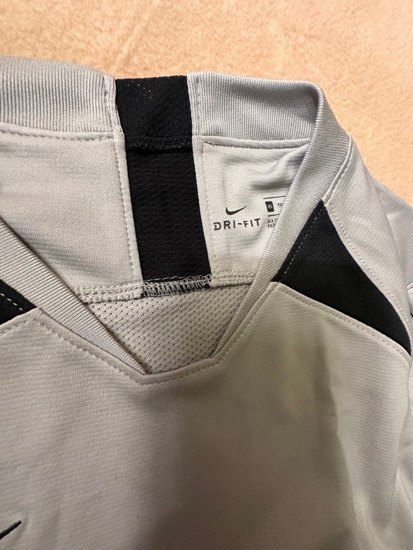 Nike xs drifit (Category: Activewear) located in Manila. Submitted by lc0628 (Listing ID 1232121401, Image 2). Description: .