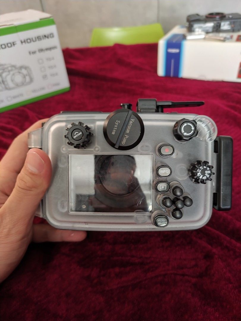 Olympus TG6 with Seafrog underwater housing, Photography, Cameras on