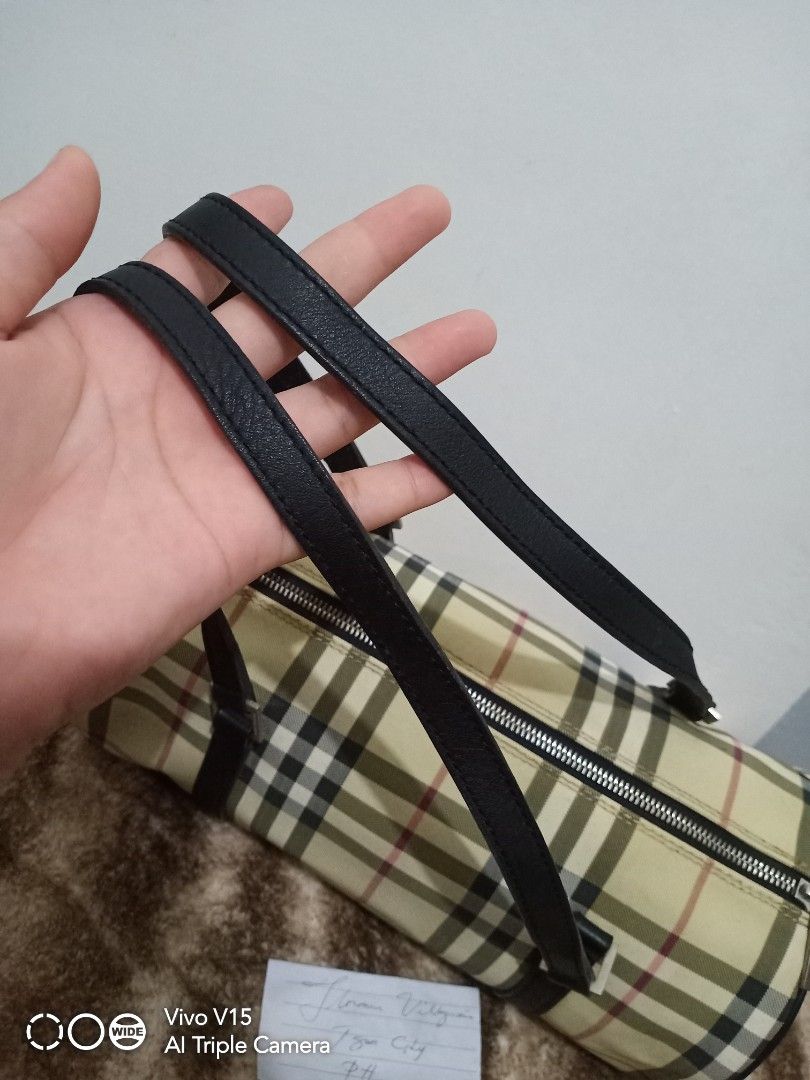Orig .Burberry papillon (Category: Luxury Bags & Wallets) located in Tagum. Submitted by luxbagelyas (Listing ID 1231990254, Image 3). Description: Good condition sign of use only no major flaws maganda pa.