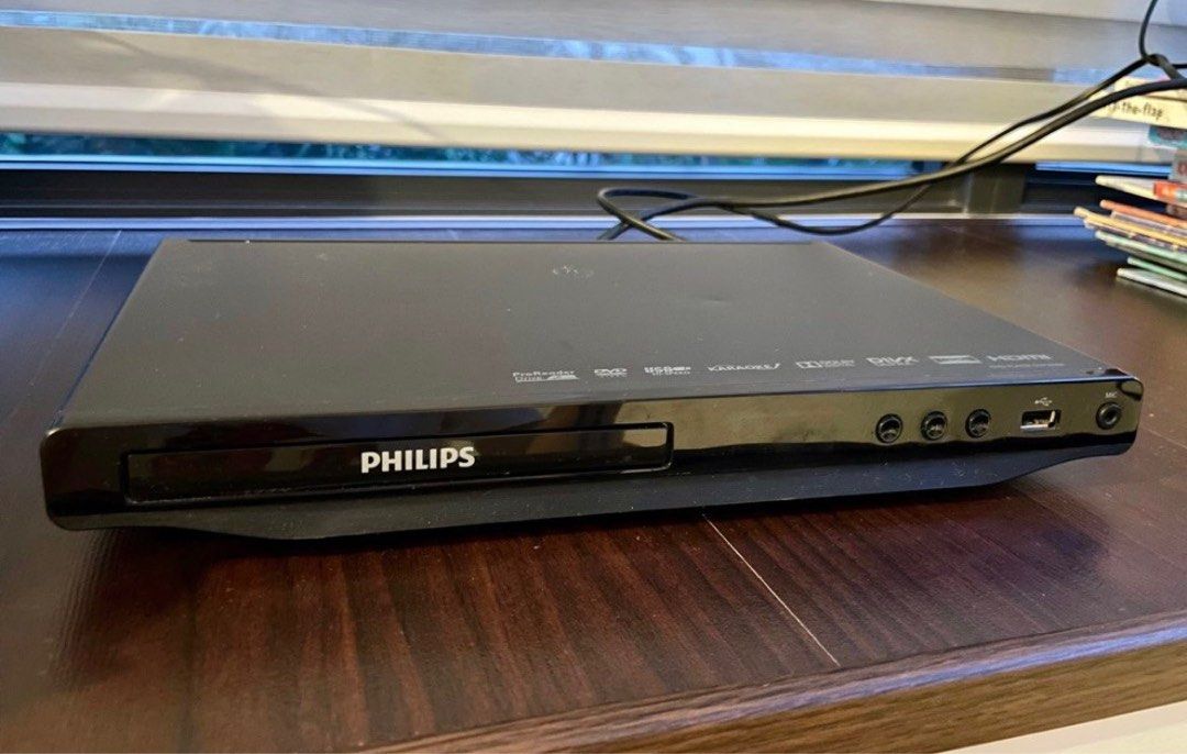 Philips DVD / CD Karaoke Player DVP3690K/98, Audio, Portable Music