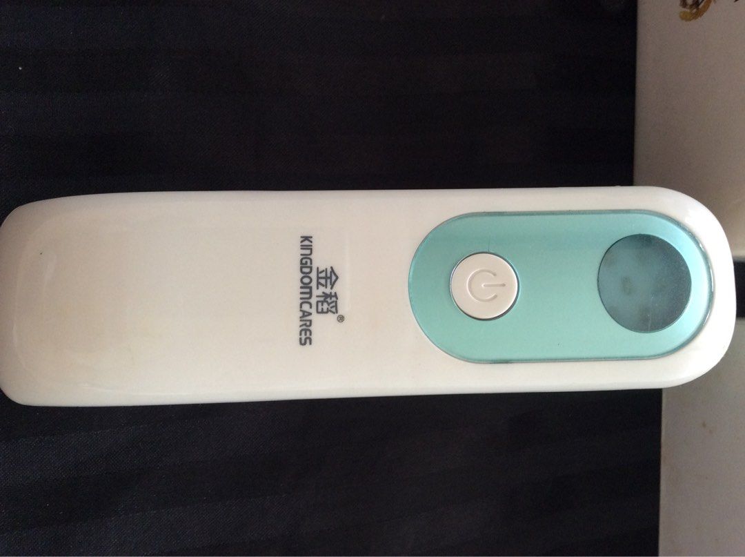 Portable Facial Suction Machine (Category: Face Care) located in Quezon City. Submitted by marky1969 (Listing ID 1232004210, Image 3). Description: For Sale Only... Padala lang... No need for it.. RECHARGEABLE... NO charger included...you can used your android charger.. Kindly Google na lang for more info about this item.. Pick up lang dito sa house along T Sora QC or Shipping... Thks. .