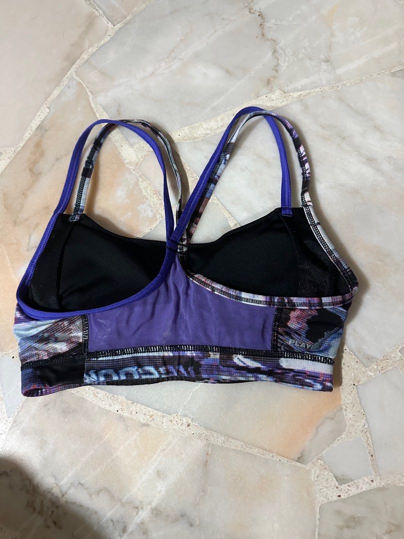 reebok sports bra, Women's Fashion, Activewear on Carousell